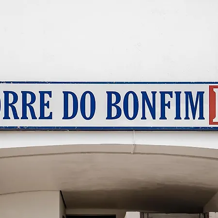 Apartamento De *